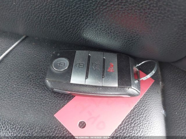 KNDPNCAC7H7269254 KIA Sportage Ex