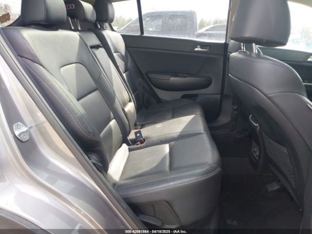 KNDPNCAC7H7269254 KIA Sportage Ex