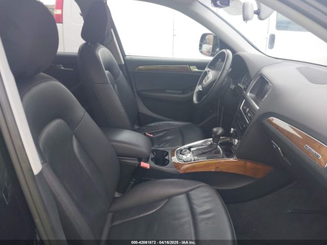 WA1CFAFPXFA003961 Audi Q5 2.0t Premium