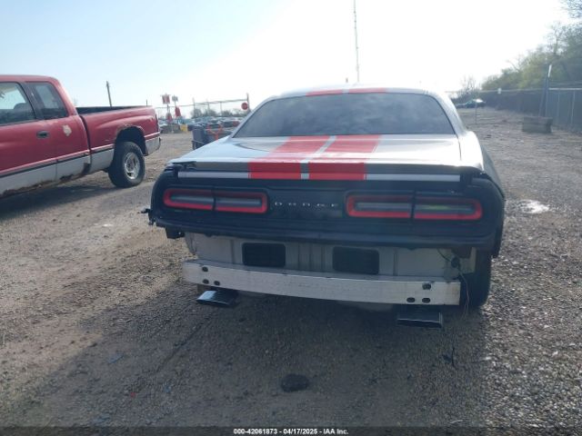 2C3CDZBT0HH608982 Dodge Challenger R/t