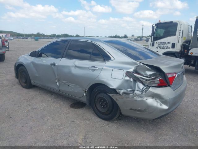 4T1BF1FK0FU093475 Toyota CAMRY LE