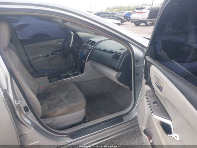 4T1BF1FK0FU093475 Toyota CAMRY LE