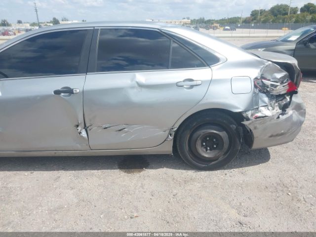 4T1BF1FK0FU093475 Toyota CAMRY LE