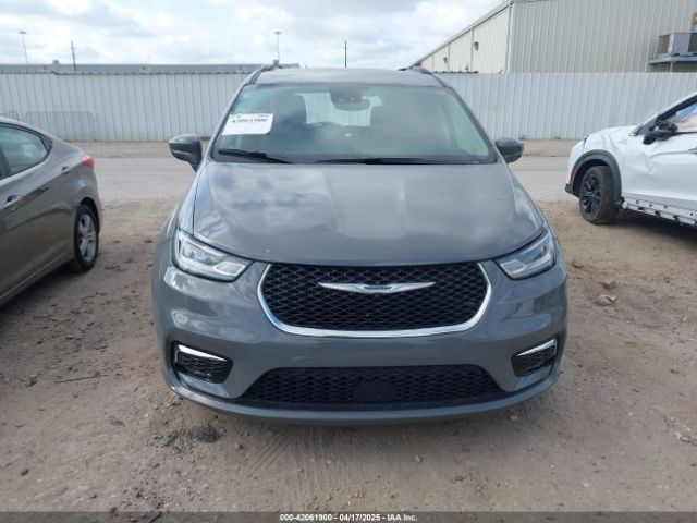 2C4RC1BG7NR190939 Chrysler Pacifica Touring L
