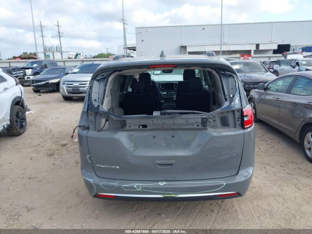 2C4RC1BG7NR190939 Chrysler Pacifica Touring L