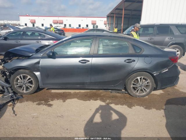 3KPF24AD0PE508306 KIA Forte Lxs