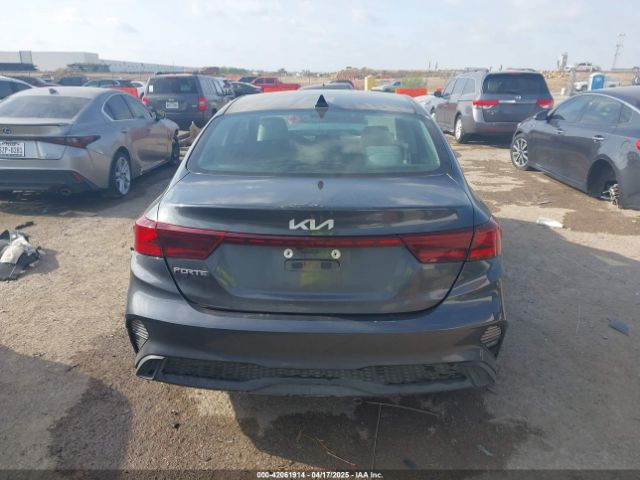 3KPF24AD0PE508306 KIA Forte Lxs