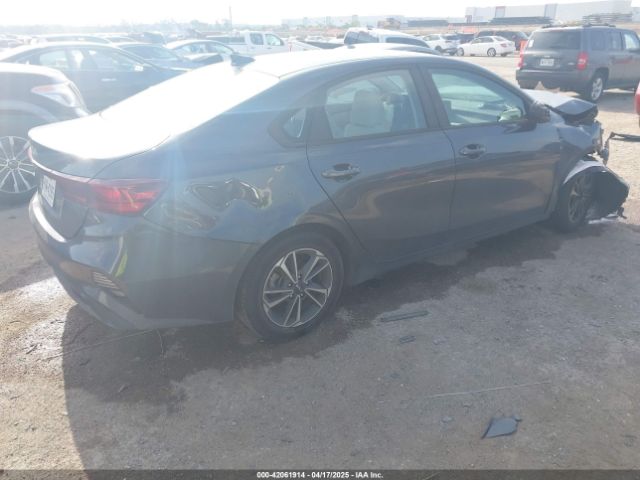 3KPF24AD0PE508306 KIA Forte Lxs