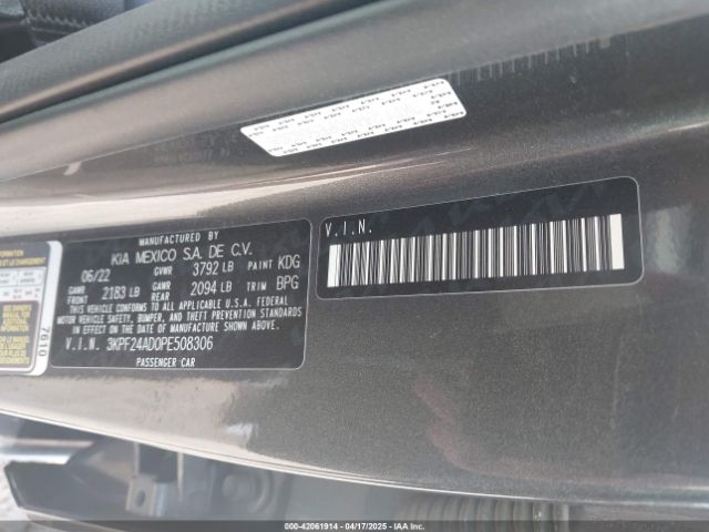 3KPF24AD0PE508306 KIA Forte Lxs