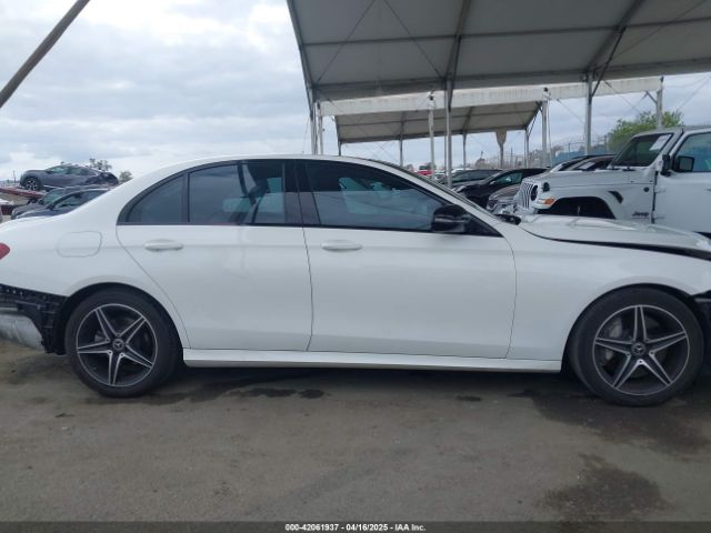 WDDZF4JB0JA371240 Mercedes-Benz E 300