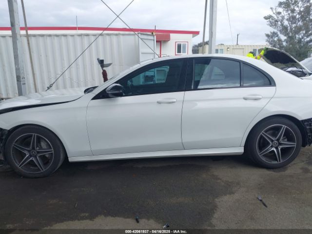 WDDZF4JB0JA371240 Mercedes-Benz E 300