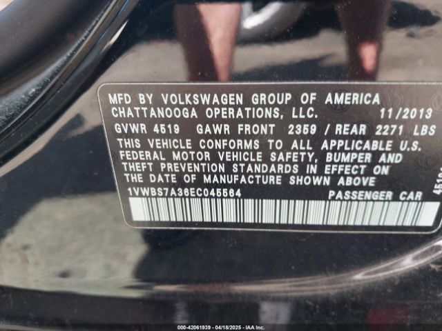 1VWBS7A36EC045564 Volkswagen Passat 1.8t Se