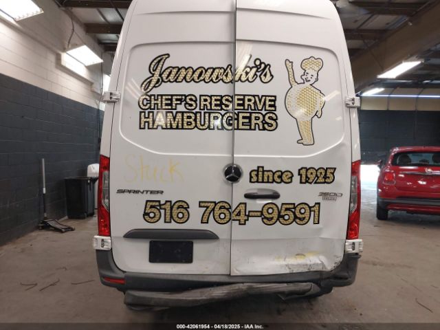 WD3PF0CD7KP054749 Mercedes-Benz Sprinter 2500 High Roof V6/standard Roof V6