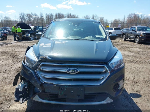 1FMCU9GDXKUC06609 Ford ESCAPE SE