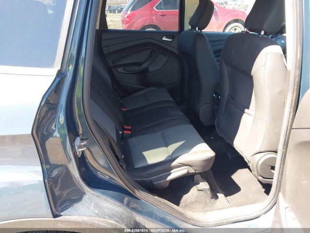 1FMCU9GDXKUC06609 Ford ESCAPE SE