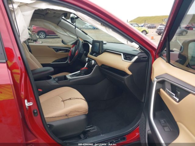 2T3W1RFV4NW213129 Toyota Rav4 Xle