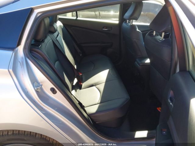 JTDKARFU0G3516680 Toyota Prius Four Touring