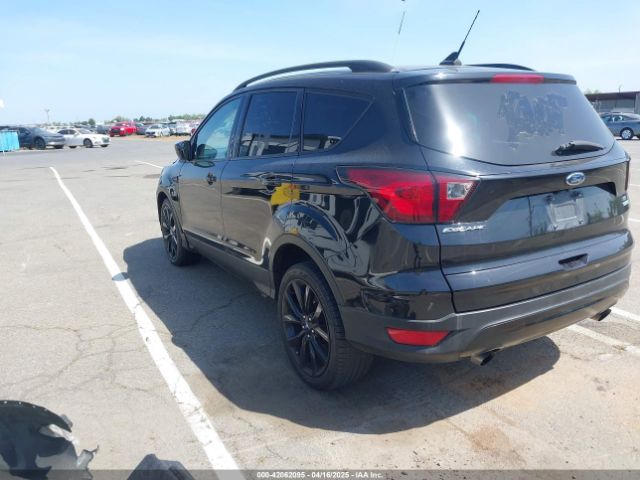 1FMCU0GD4KUB29621 Ford ESCAPE SE
