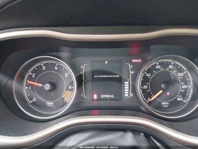 1C4PJMAB7FW635080 Jeep Cherokee Sport