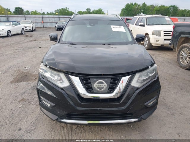 JN8AT2MT2HW147638 Nissan Rogue Sl