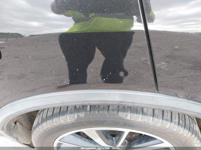 JN8AT2MT2HW147638 Nissan Rogue Sl