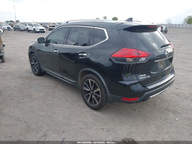 JN8AT2MT2HW147638 Nissan Rogue Sl