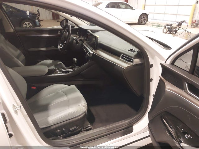 5XXG34J21NG146670 KIA K5 EX