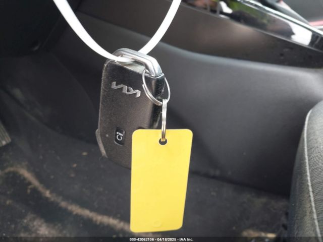 KNDJ53AU9P7842071 KIA Soul Gt-line