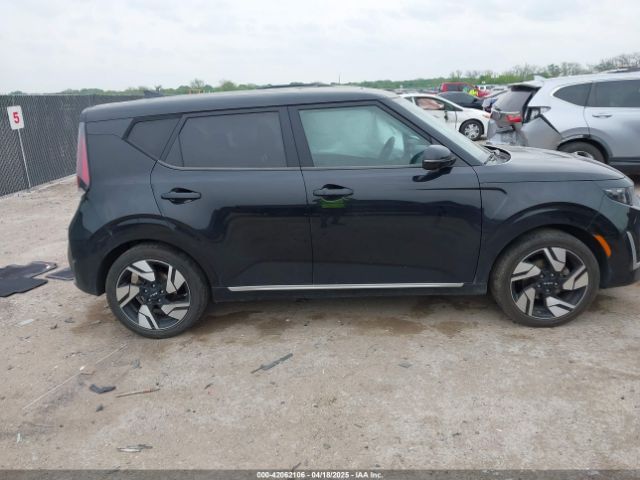 KNDJ53AU9P7842071 KIA Soul Gt-line