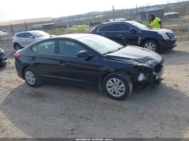 5NPD74LF2HH142787 Hyundai ELANTRA SE