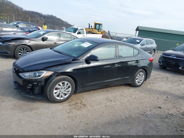 5NPD74LF2HH142787 Hyundai ELANTRA SE