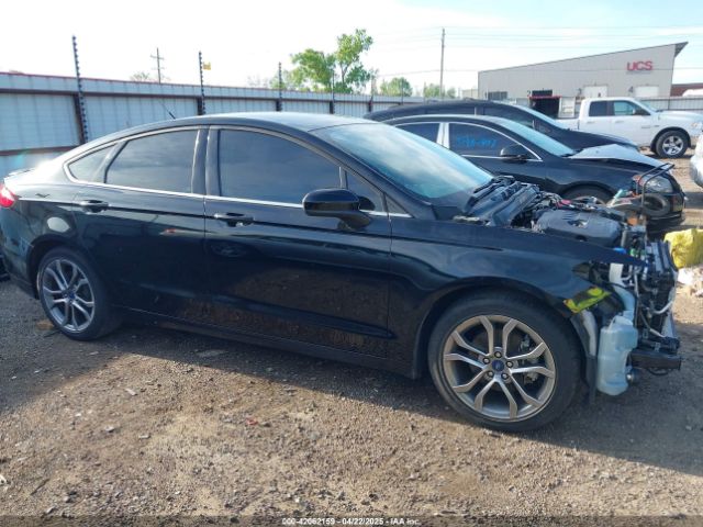 3FA6P0HD9HR157122 Ford FUSION SE