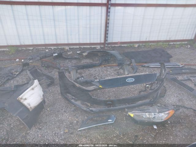 3FA6P0HD9HR157122 Ford FUSION SE