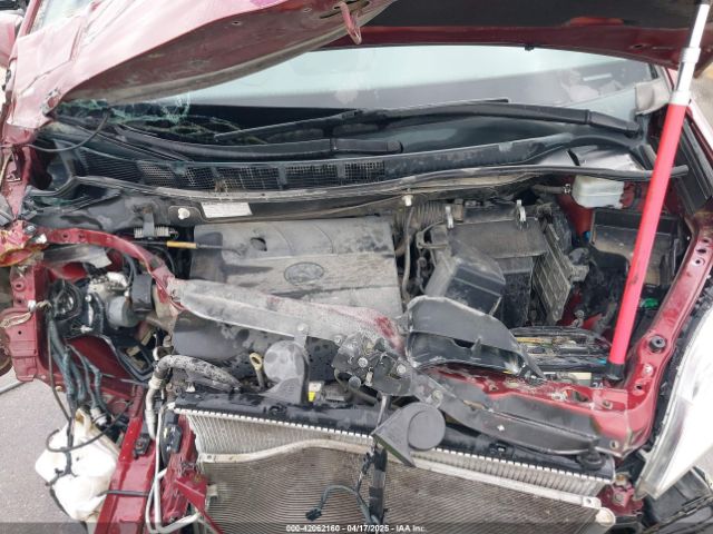 5TDYK3DC0FS565597 Toyota Sienna Xle 8 Passenger