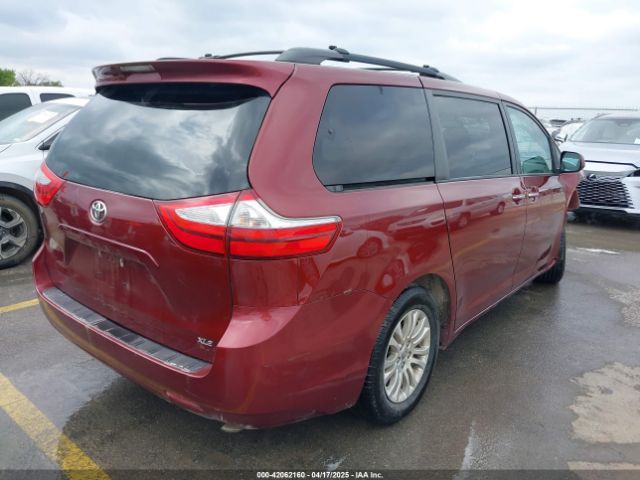 5TDYK3DC0FS565597 Toyota Sienna Xle 8 Passenger