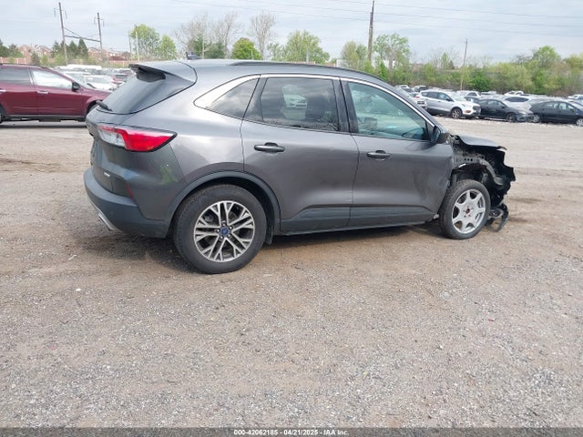 1FMCU0H68LUA61096 Ford ESCAPE SEL