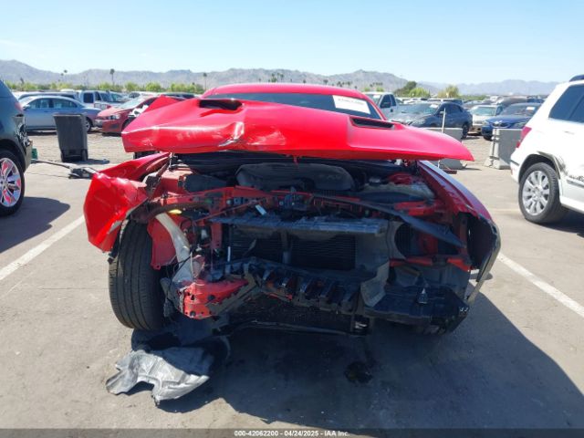 2C3CDZAG6JH294667 Dodge Challenger Sxt