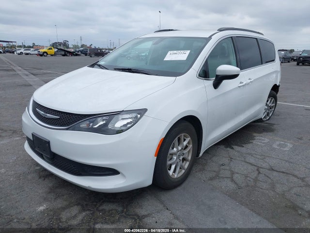 2C4RC1DG2MR570735 Chrysler Voyager Lxi