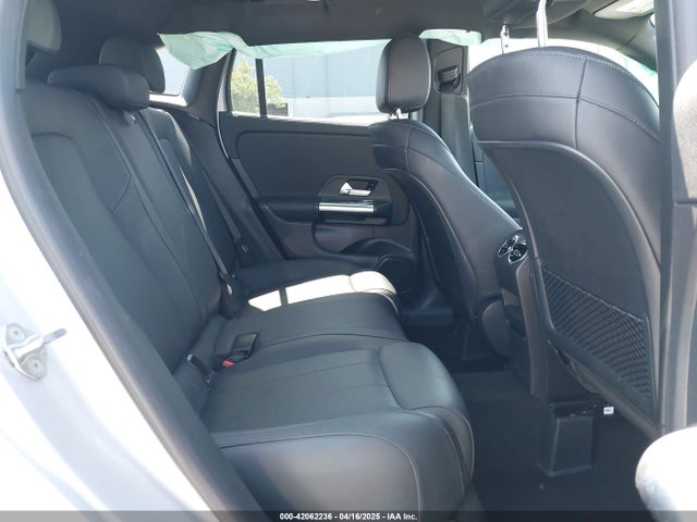 W1N4N4HB0MJ277174 Mercedes-Benz Gla 250 4matic