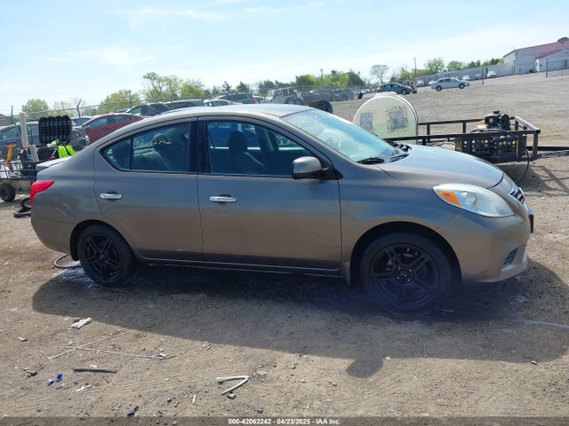 3N1CN7AP6EL837545 Nissan Versa 1.6 Sv