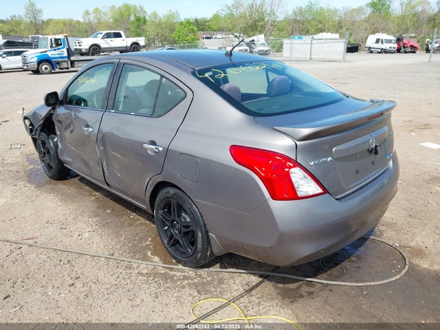 3N1CN7AP6EL837545 Nissan Versa 1.6 Sv