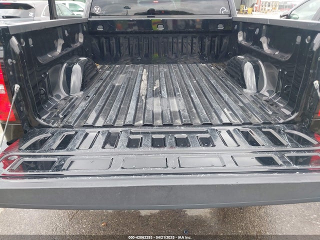 3GCUKREC8FG359300 Chevrolet Silverado 1500 1lt