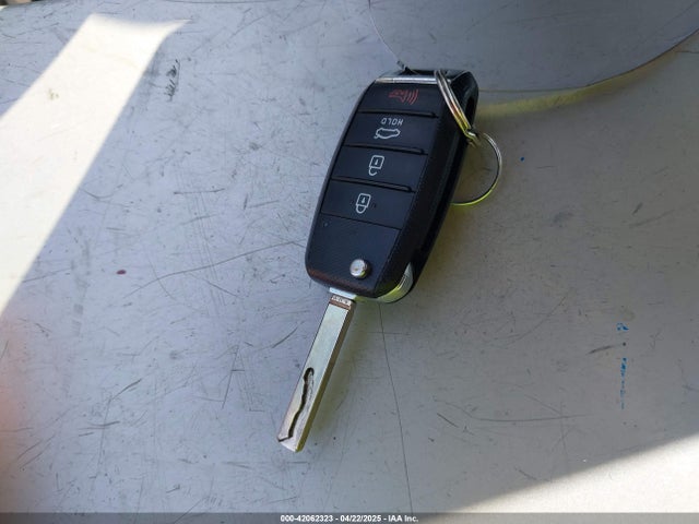 3KPA24AB4JE086105 KIA RIO S