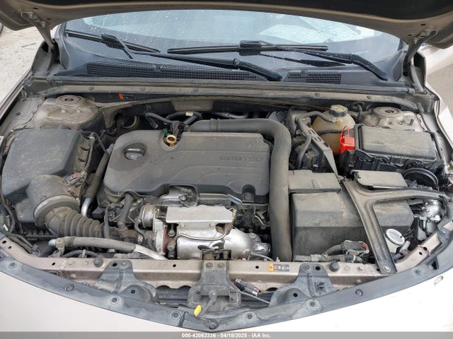 1G1ZD5ST3JF245558 Chevrolet MALIBU LT