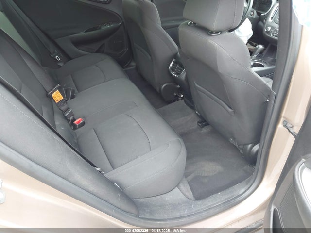 1G1ZD5ST3JF245558 Chevrolet MALIBU LT