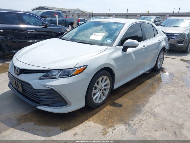 4T1R11AK7RU208338 Toyota CAMRY LE