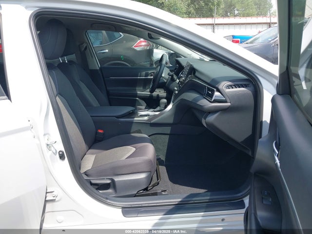 4T1R11AK7RU208338 Toyota CAMRY LE