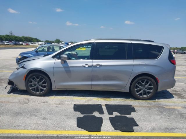 2C4RC1BG3MR591256 Chrysler Pacifica Touring L