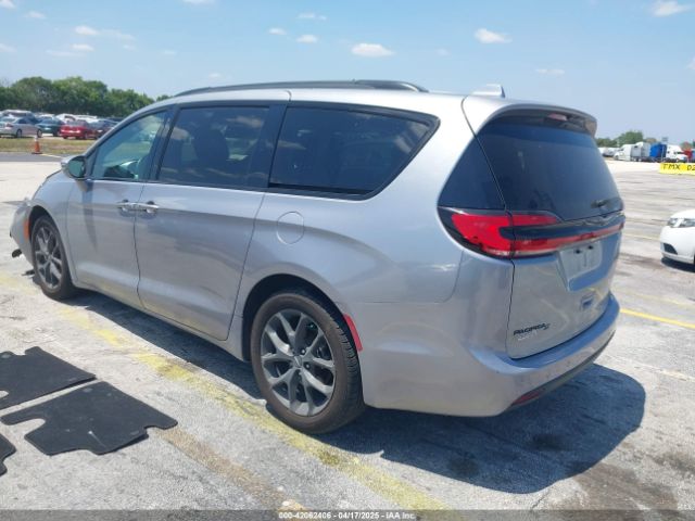 2C4RC1BG3MR591256 Chrysler Pacifica Touring L