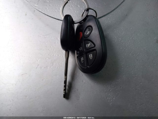 5TDXZ3DC8HS787136 Toyota Sienna Se 8 Passenger